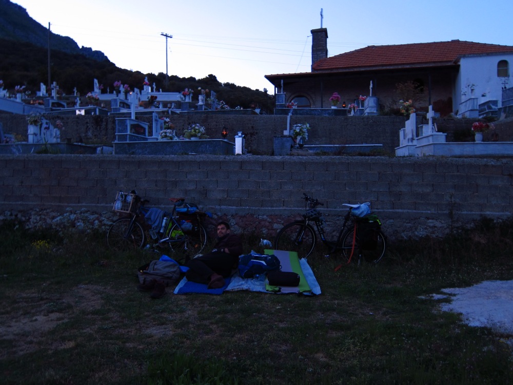 Rodavgi Cemetery Camptsite